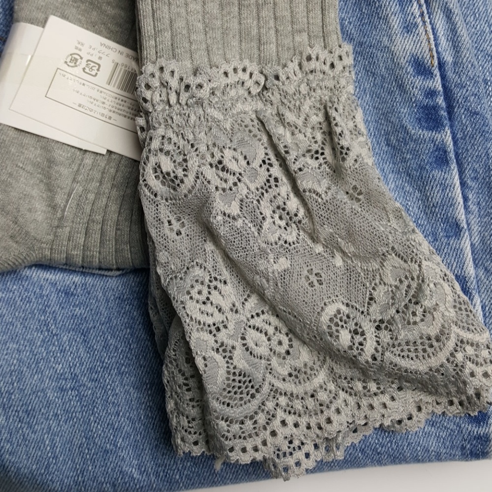 Gray Lace Thigh High Over the Knee Socks - Picture 3 of 4